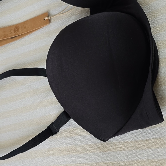 SKIMS Ultimate Push Up Strapless Bra Size:32C Onyx - Picture 2 of 5